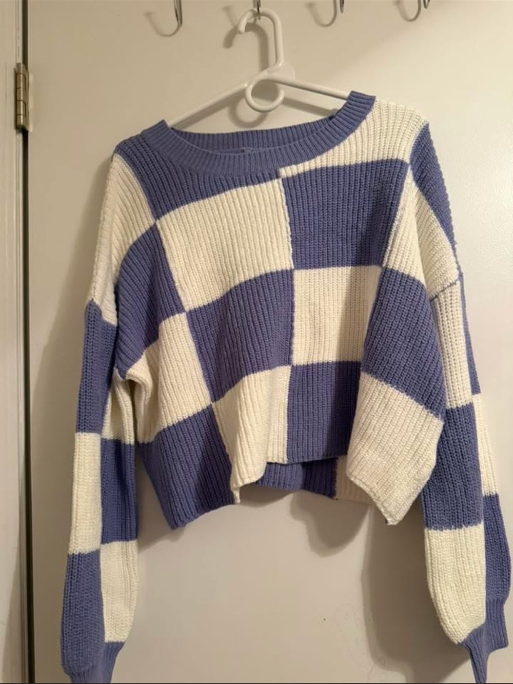 Chunky Check Cropped Sweater - Blue and Cream